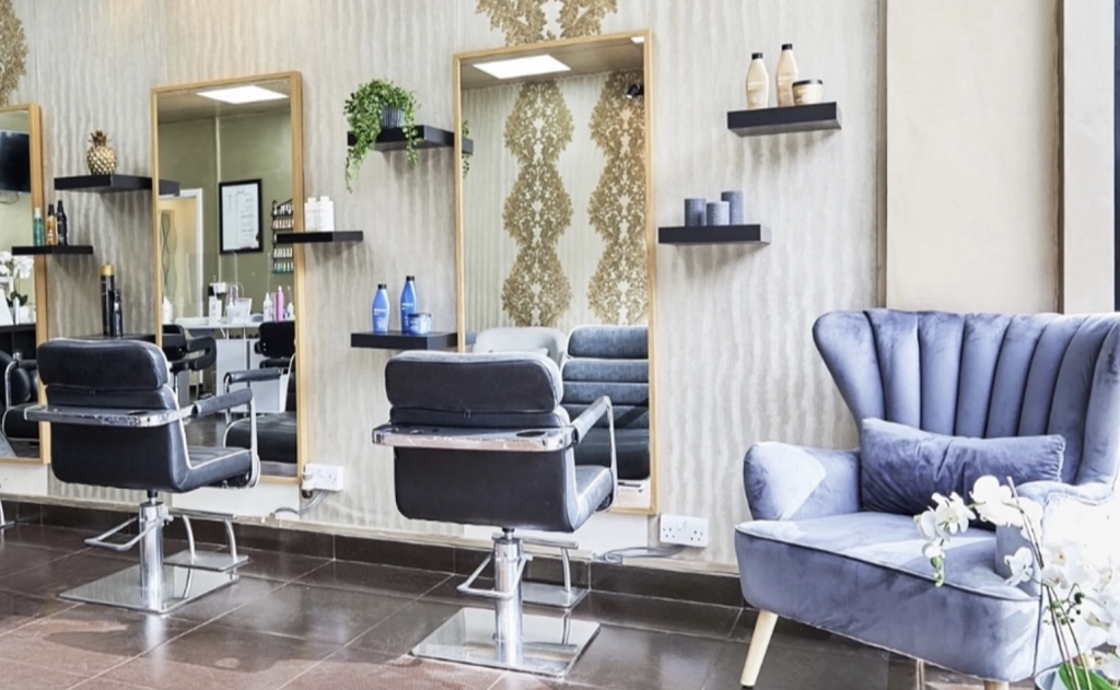10 Salon Chairs To Hire in London : HotPatch