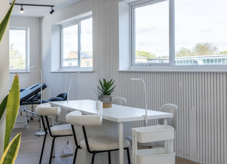 nail station spaces for rent